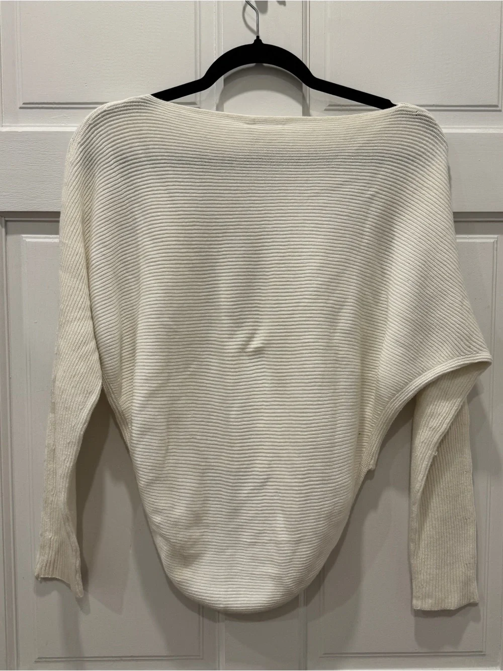 Aritzia Wilfred Bourassa White Ribbed High Low Sweater S Dolman Oversized Basic